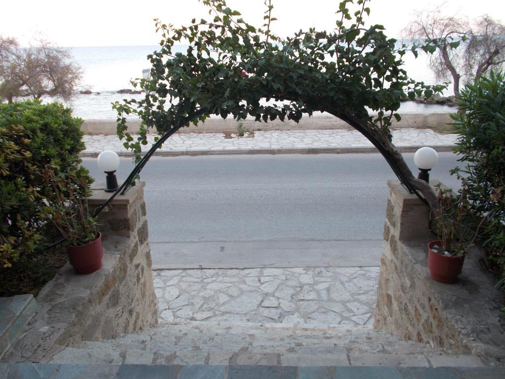 Elena'S Seafront Deluxe Studios Akrotiri  エクステリア 写真