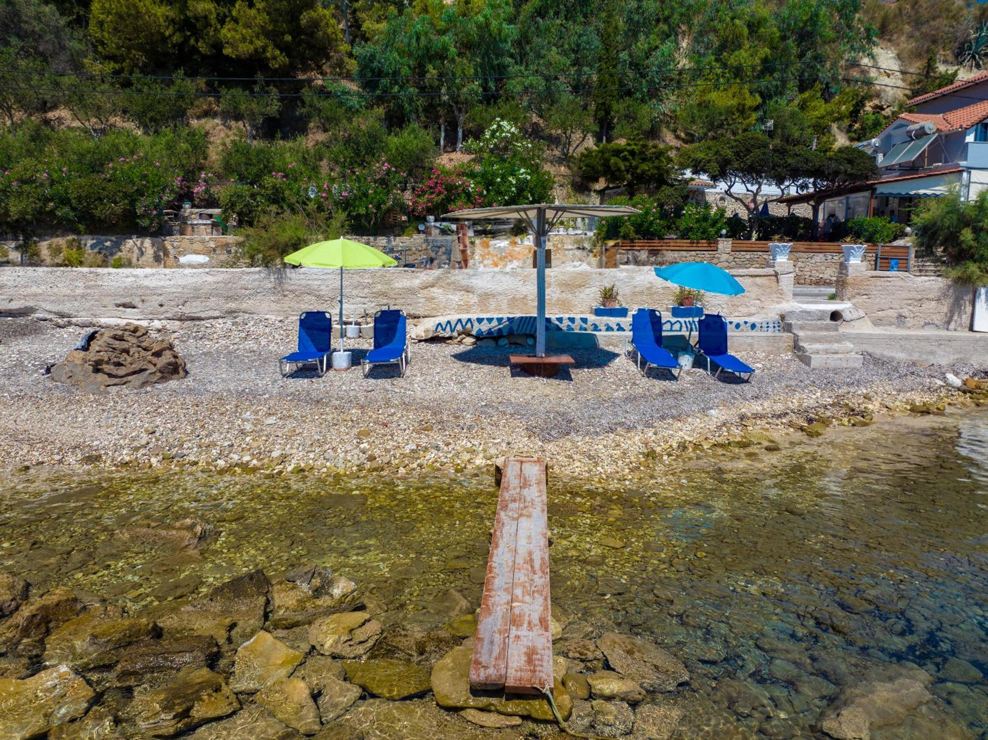 Elena'S Seafront Deluxe Studios Akrotiri  エクステリア 写真