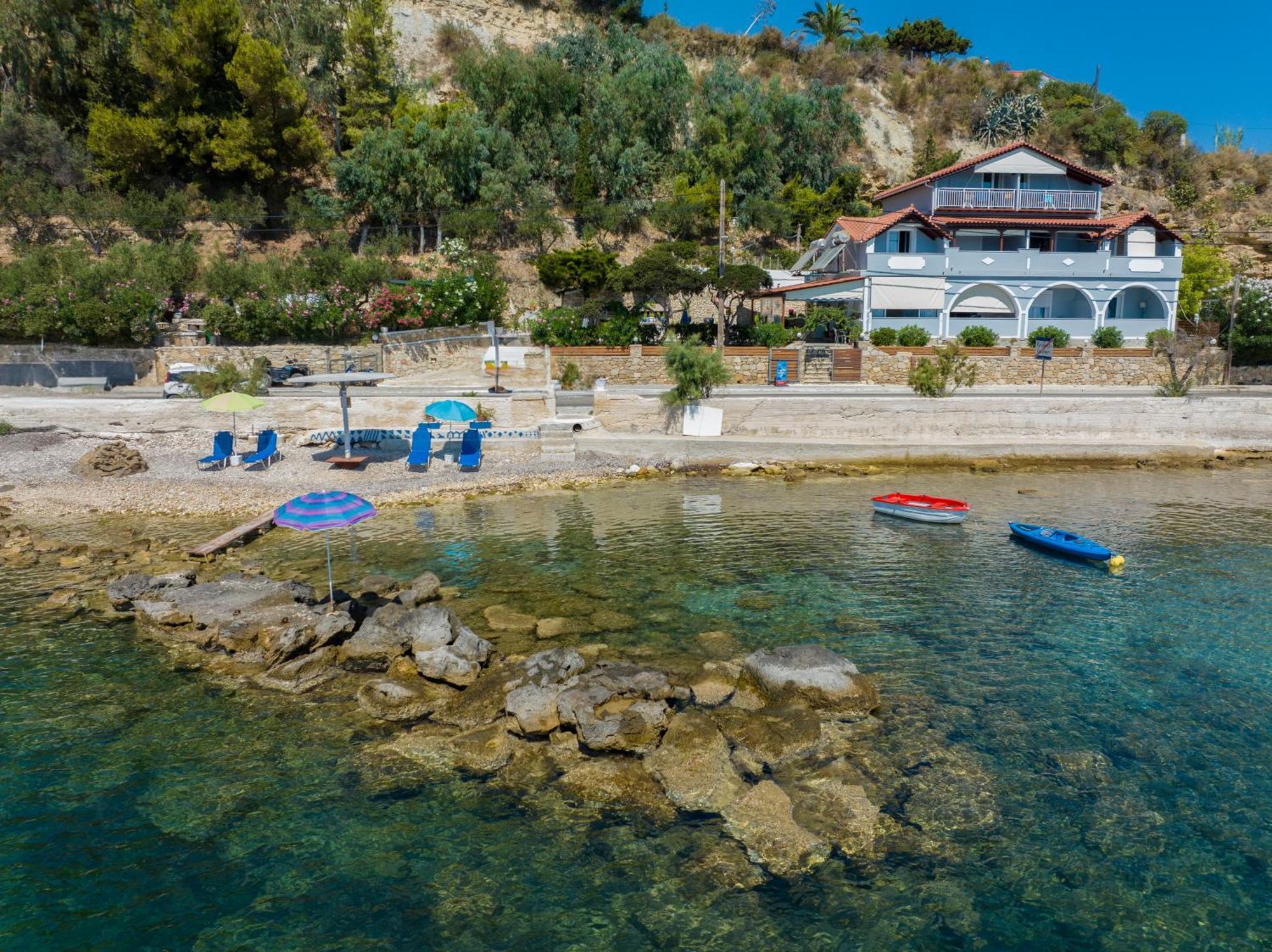 Elena'S Seafront Deluxe Studios Akrotiri  エクステリア 写真