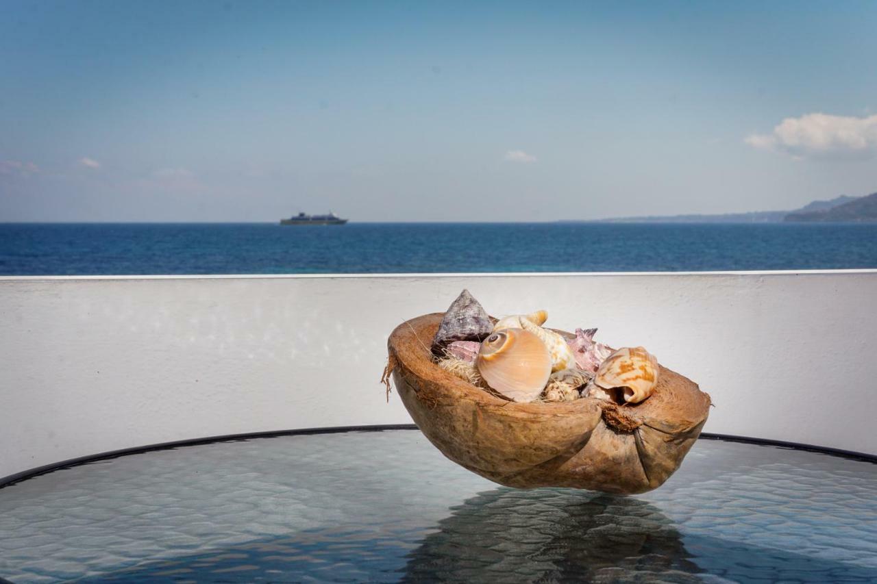 Elena'S Seafront Deluxe Studios Akrotiri  エクステリア 写真